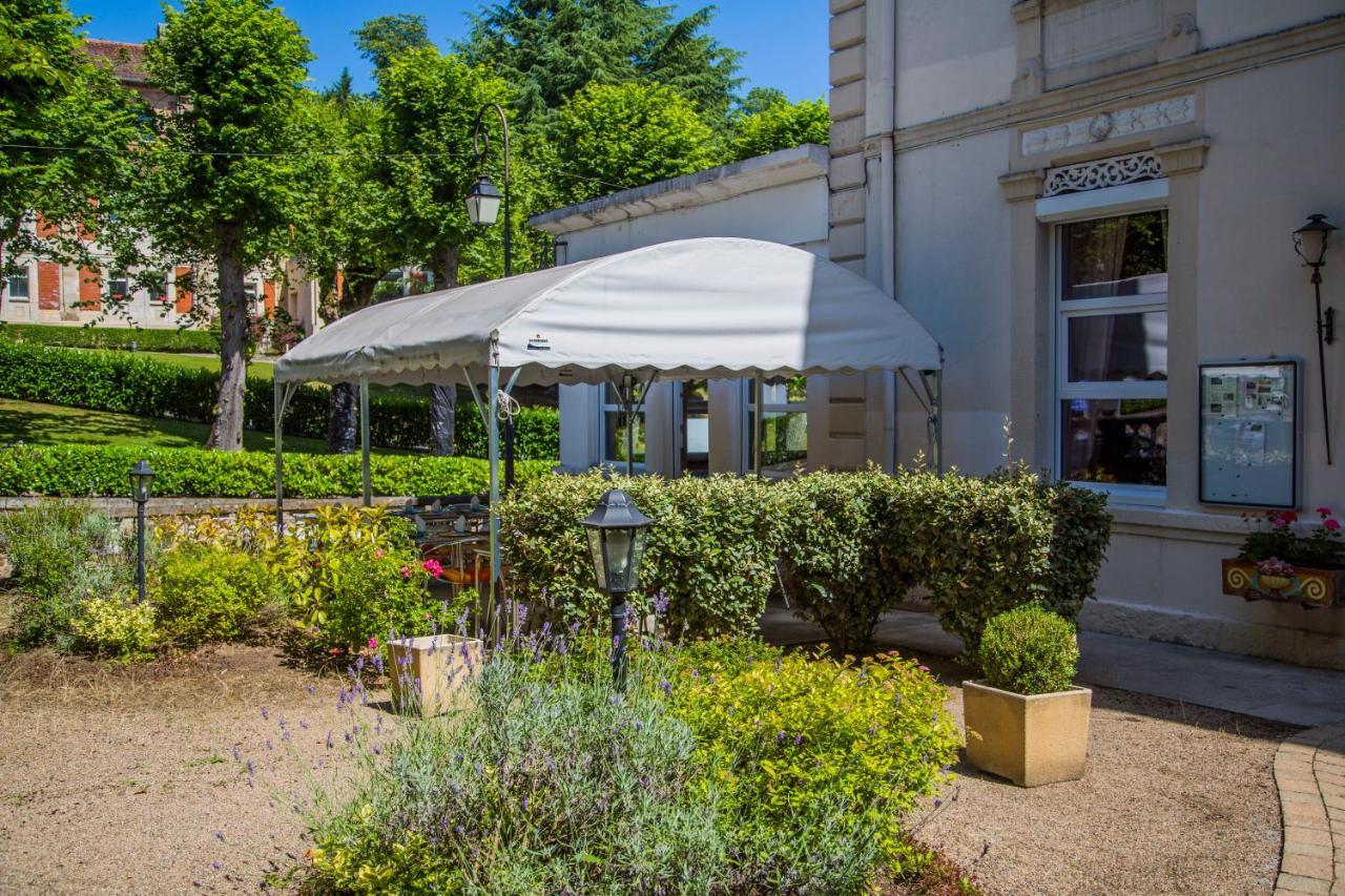 Hotel Des Thermes Bourbon-l'Archambault Exterior photo